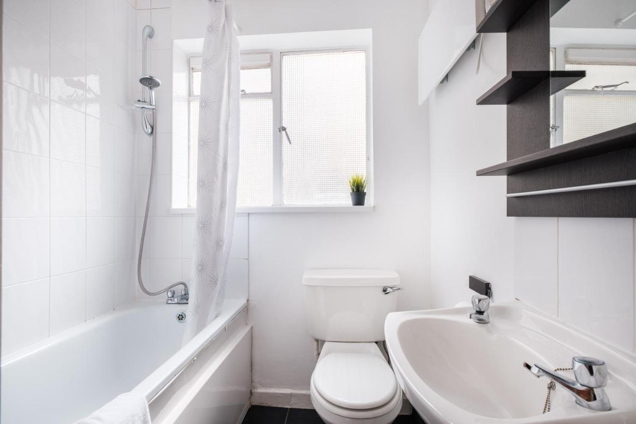 Oxford Street London By Threstle Apartment Bagian luar foto