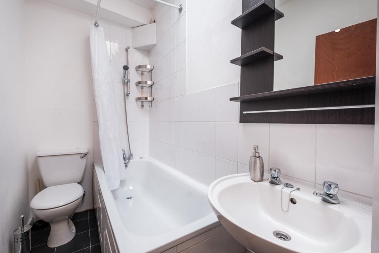 Oxford Street London By Threstle Apartment Bagian luar foto