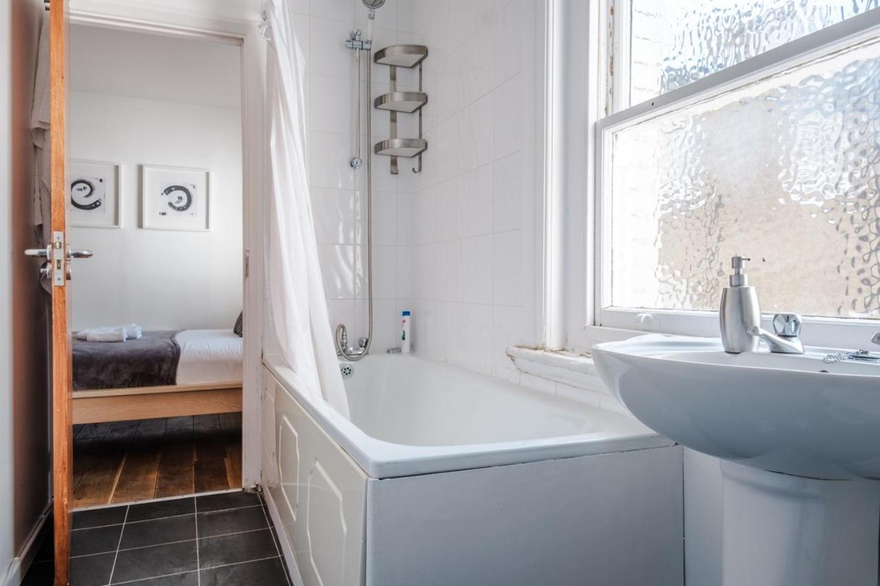 Oxford Street London By Threstle Apartment Bagian luar foto